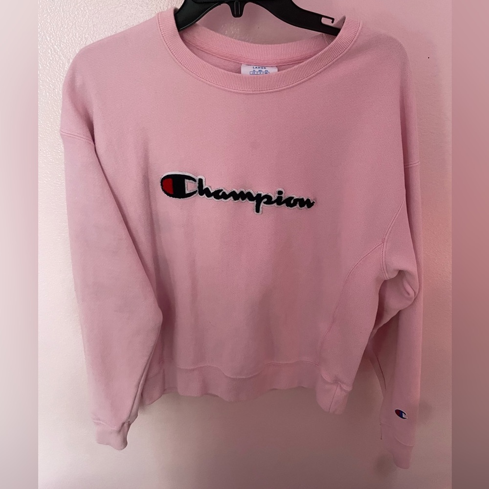 baby pink champion sweatshirt